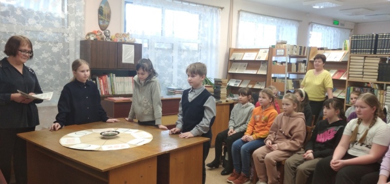 Укажите подпись к картинке.
